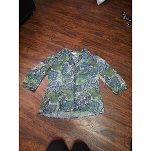 Womens Christoper and Banks button up shirt size Medium